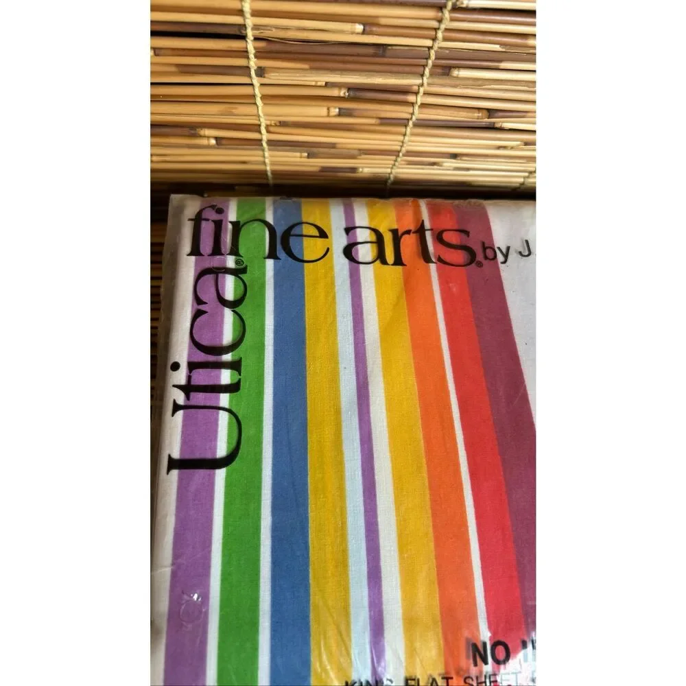 UTICA Fine Arts By J.P. Stevens 1975 Vera Cruz King Flat Sheet Rainbow Vintage L